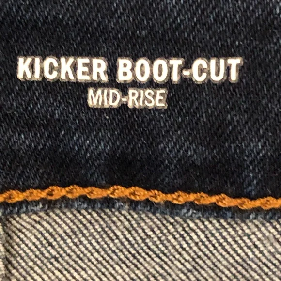 Old navy kicker boot cut mid rise jeans size 4 Long - Picture 11 of 14